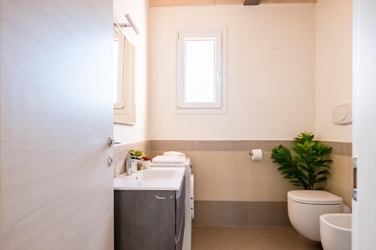 Residenza Oleandro Apartment Десенцано дел Гарда Екстериор снимка