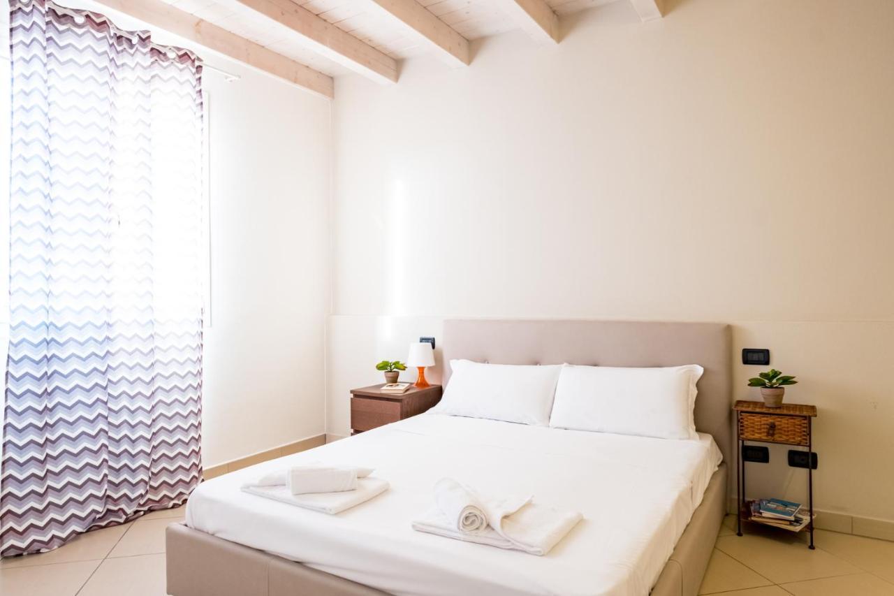 Residenza Oleandro Apartment Десенцано дел Гарда Екстериор снимка